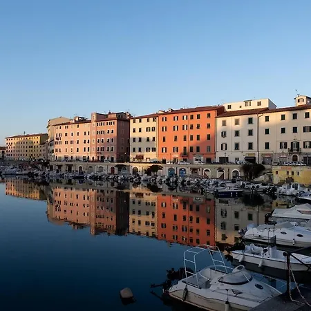 شقة Libeccio N 5 Vacanze ليفورنو