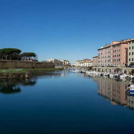 Libeccio N 5 Vacanze شقة