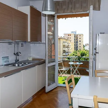 Libeccio N 5 Vacanze ليفورنو